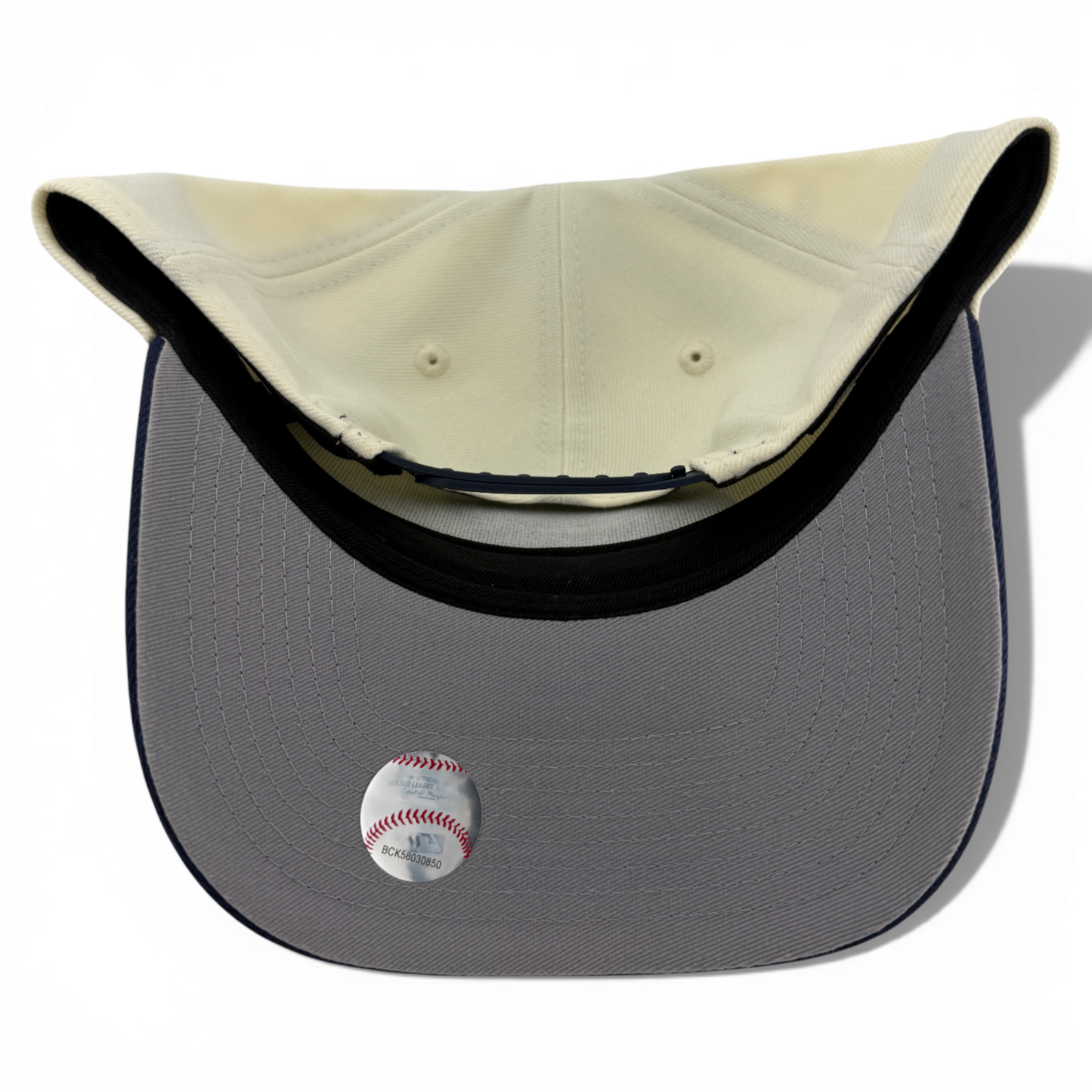 New Era San Diego Padres MLB Cream Glitter A-Frame 9Forty Snapback Adjustable