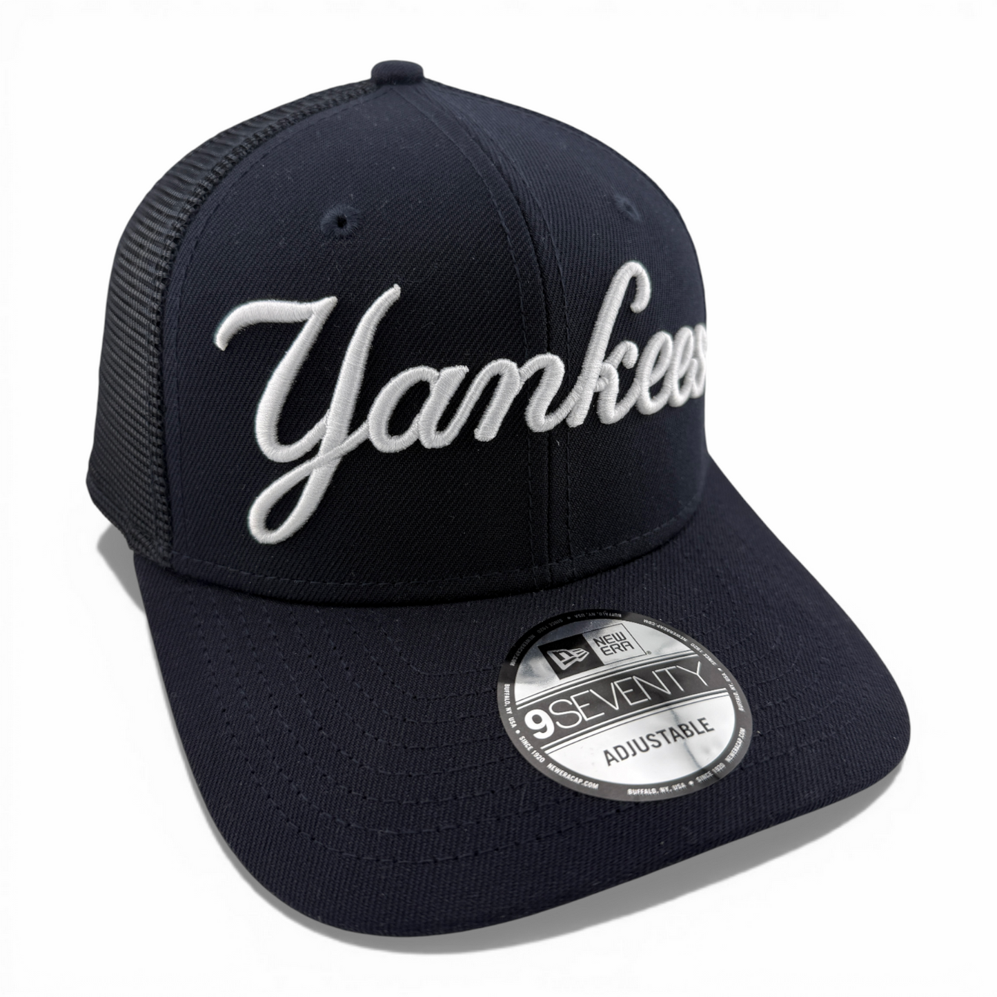 New Era New York Yankees MLB Script Mesh Trucker 9Seventy Snapback Adjustable