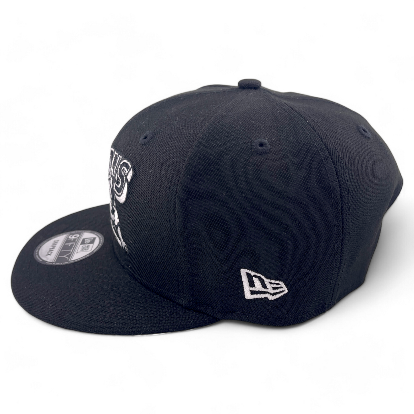 New Era Buffalo Bisons MiLB Black/White B-Dub 9FIFTY Snapback Adjustable Hat Cap