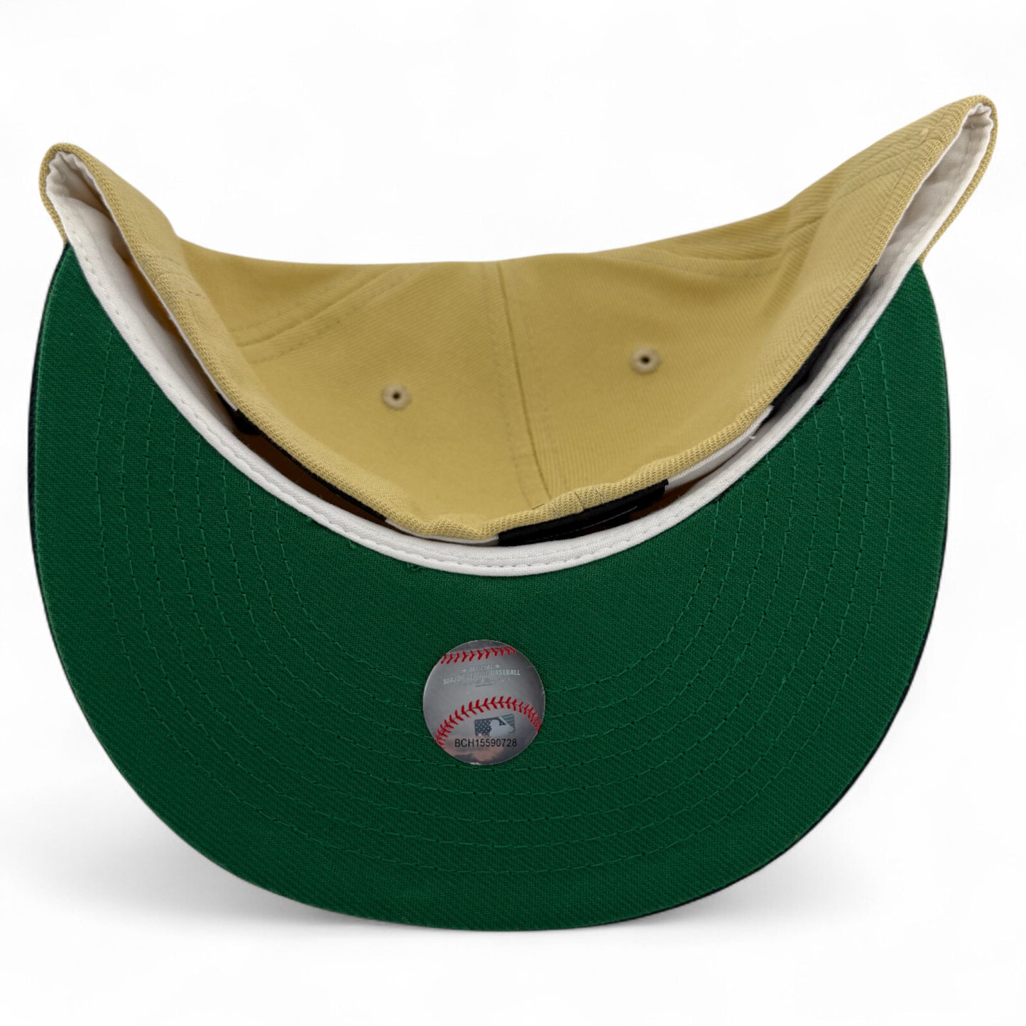 New Era Boston Red Sox MLB Pot of Gold 2004 World Series 59FIFTY Fitted Hat Cap
