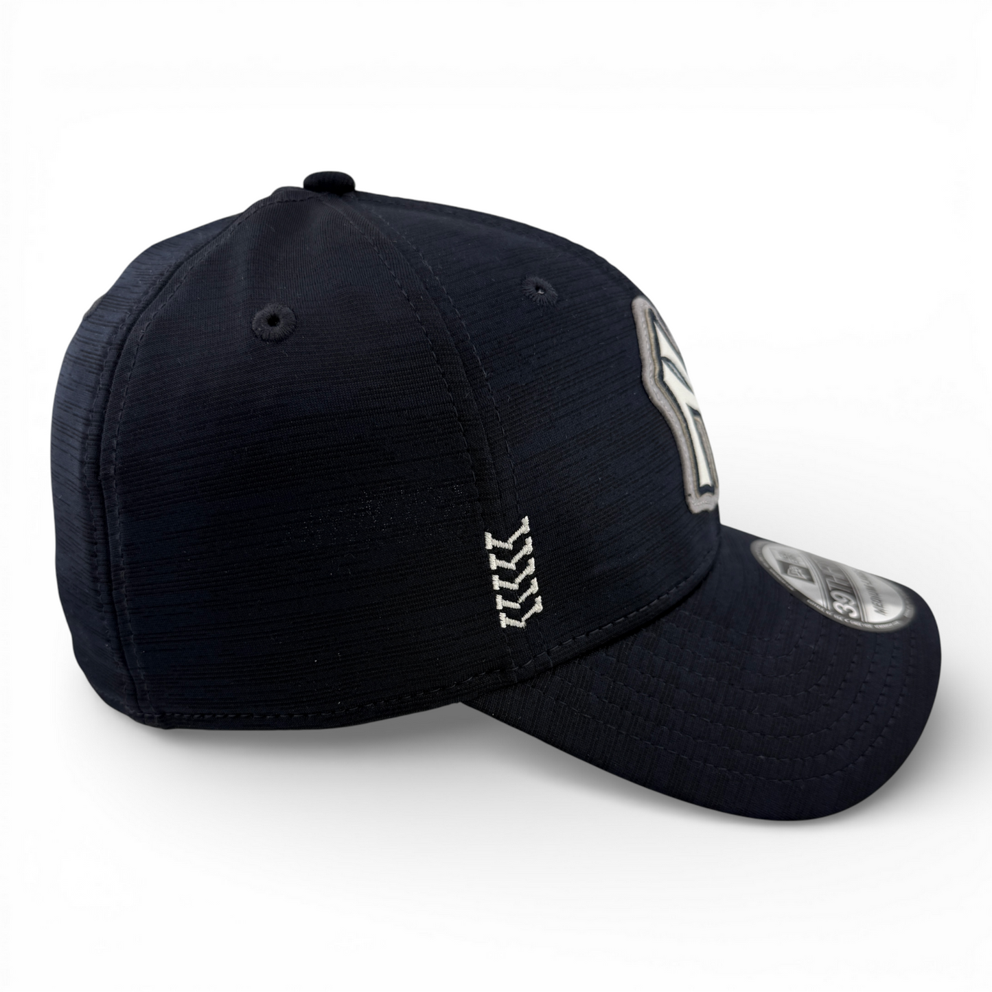 New Era New York Yankees MLB 2024 Clubhouse Sport 39Thirty Flex Fit Hat Cap