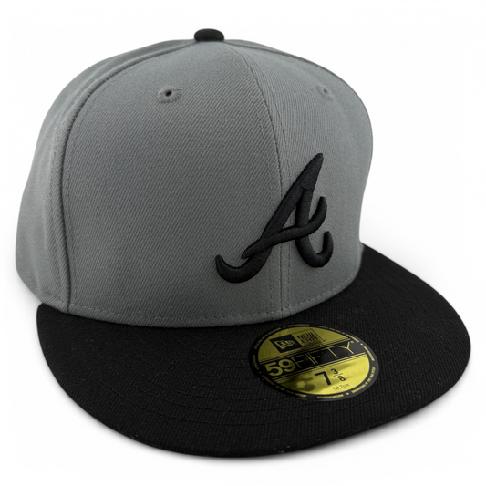 New Era Atlanta Braves MLB Basic Grey/Black Logo 59Fifty Fitted Hat Cap