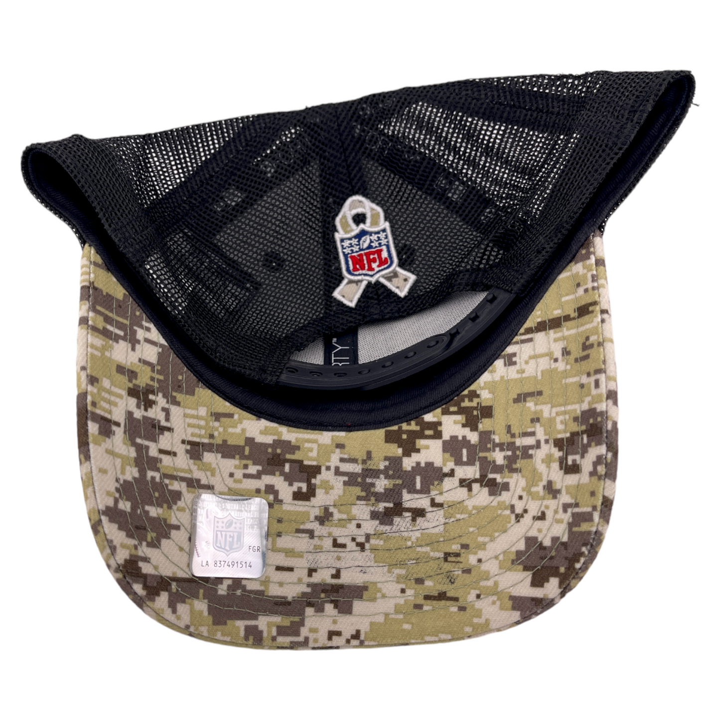 New Era Atlanta Falcons 2022 Salute to Service Black/Camo 9Forty Snapback Hat