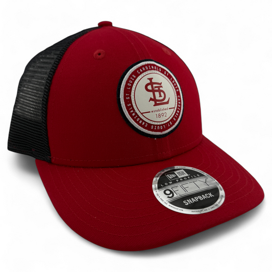 New Era St. Louis Cardinals MLB Circle Patch 9Fifty Low Profile Trucker Snapback