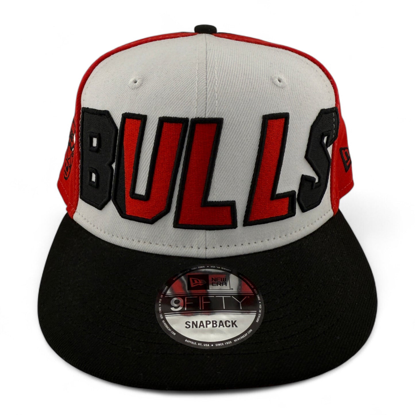 New Era Chicago Bulls NBA 2023 Back Half Black/Green 9Fifty Snapback Hat Cap