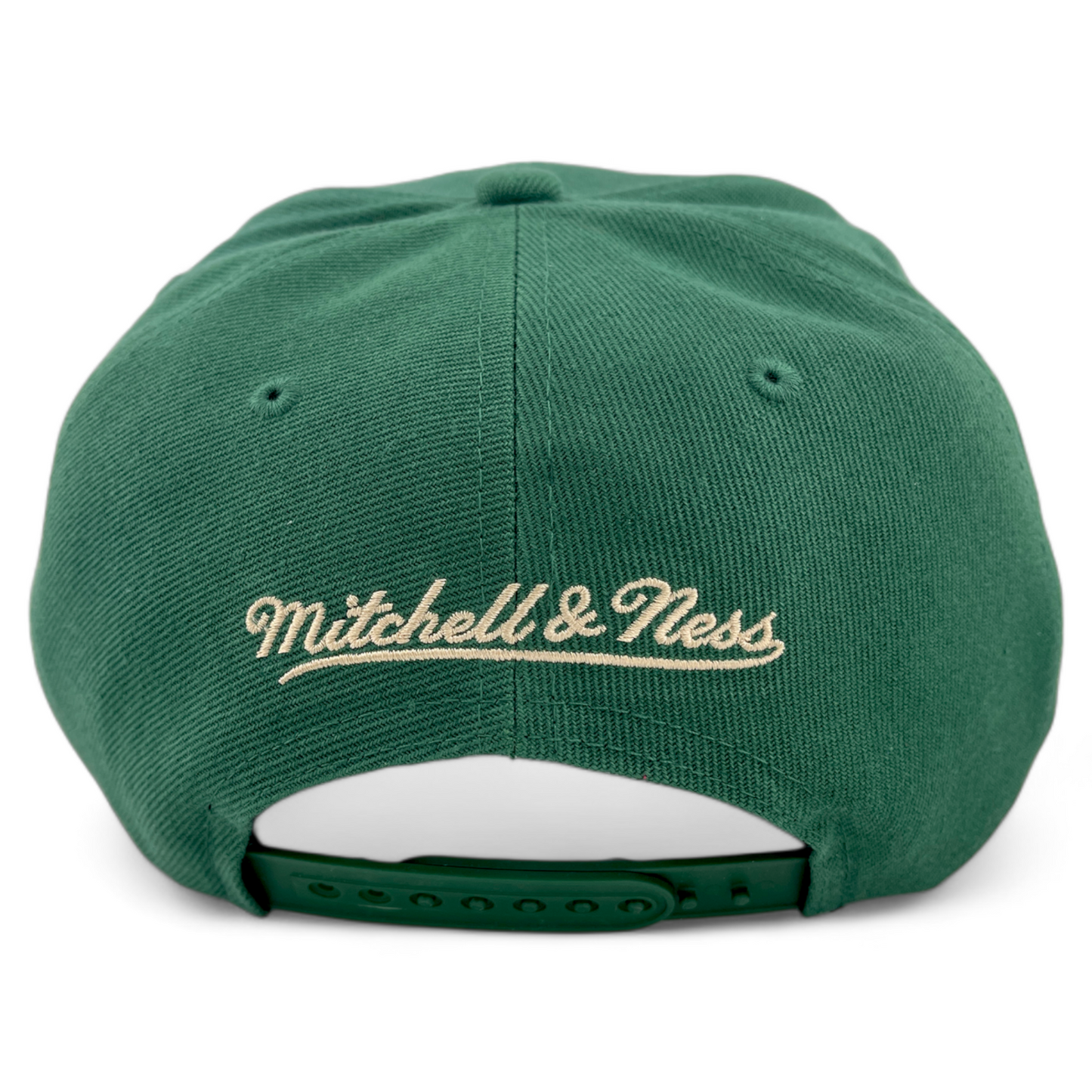 Mitchell & Ness Milwaukee Bucks NBA HWC Core Basic Classic Logo Snapback Hat Cap