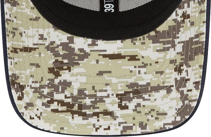 New Era Chicago Bears NFL 2022 Salute to Service 39Thirty Hat Cap