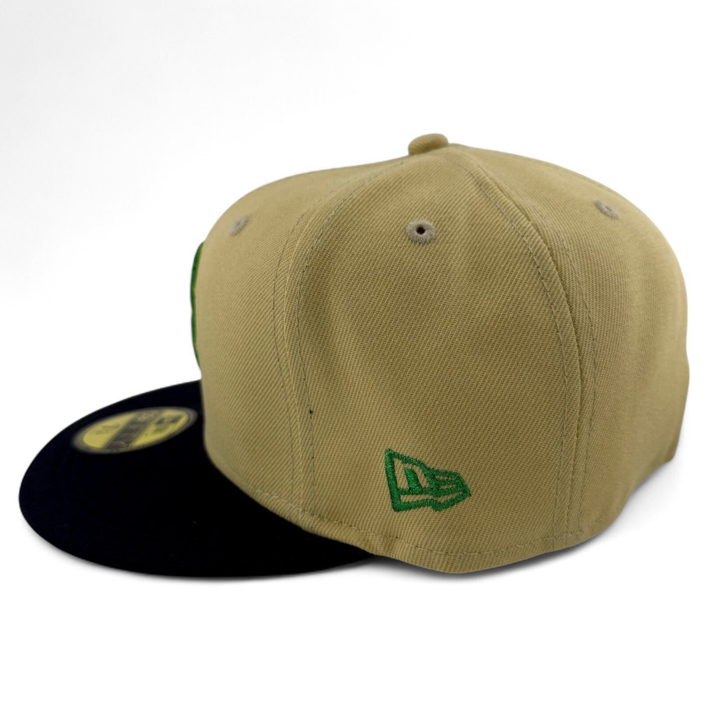 New Era Boston Red Sox MLB Pot of Gold 2004 World Series 59FIFTY Fitted Hat Cap