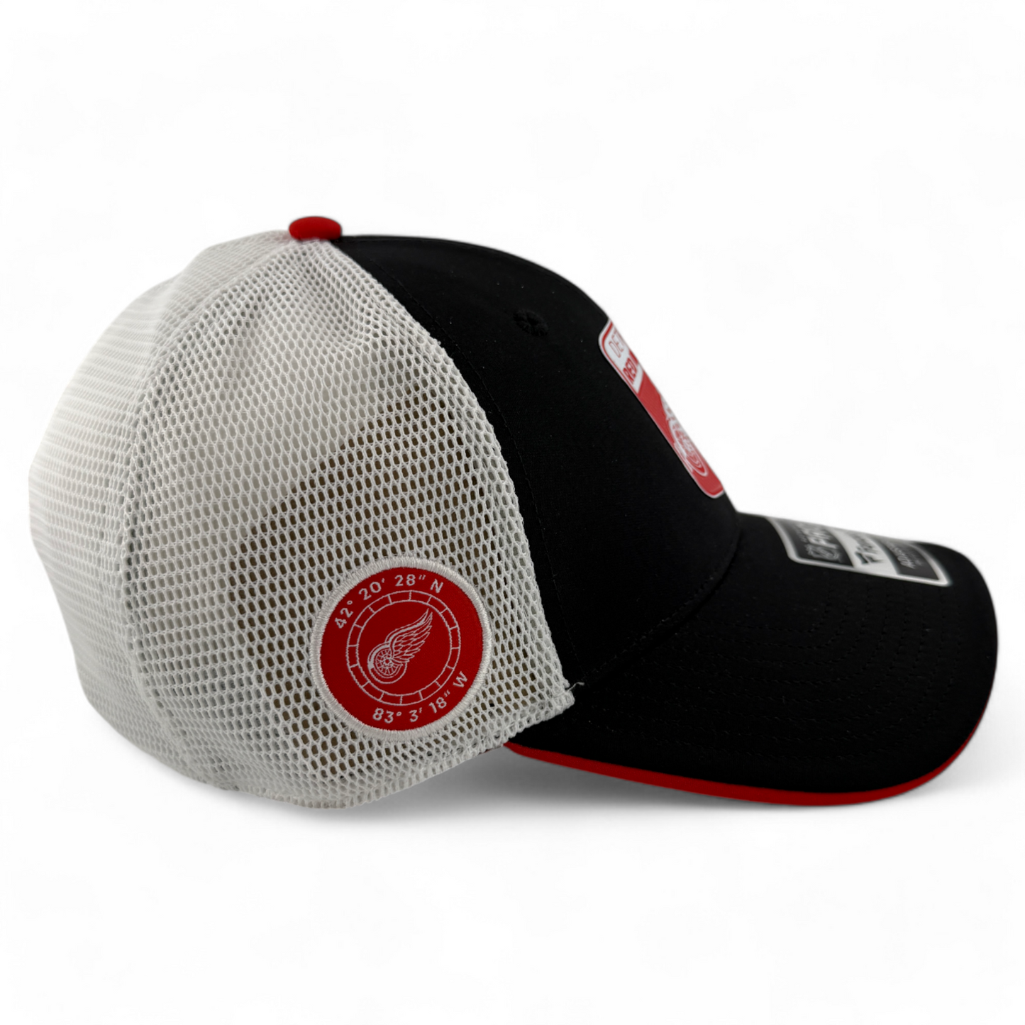 Fanatics Detroit Red Wings NHL Authentic Pro Mesh Snapback Adjustable Hat Cap