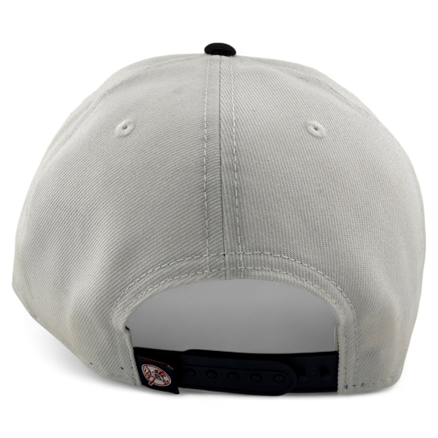 New Era New York Yankees MLB Giant Oversized Logo 9FIFTY Snapback Adjustable Hat
