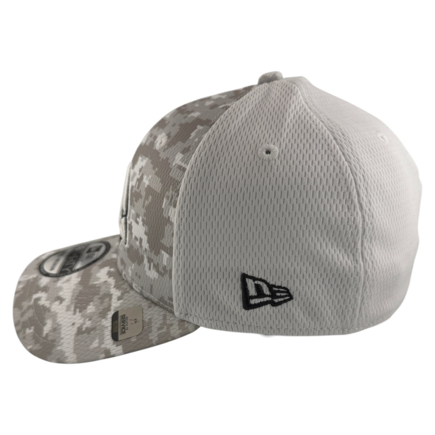New Era Arizona Cardinals NFL Salute to Service Snow Camo 39Thirty Flex Fit Hat