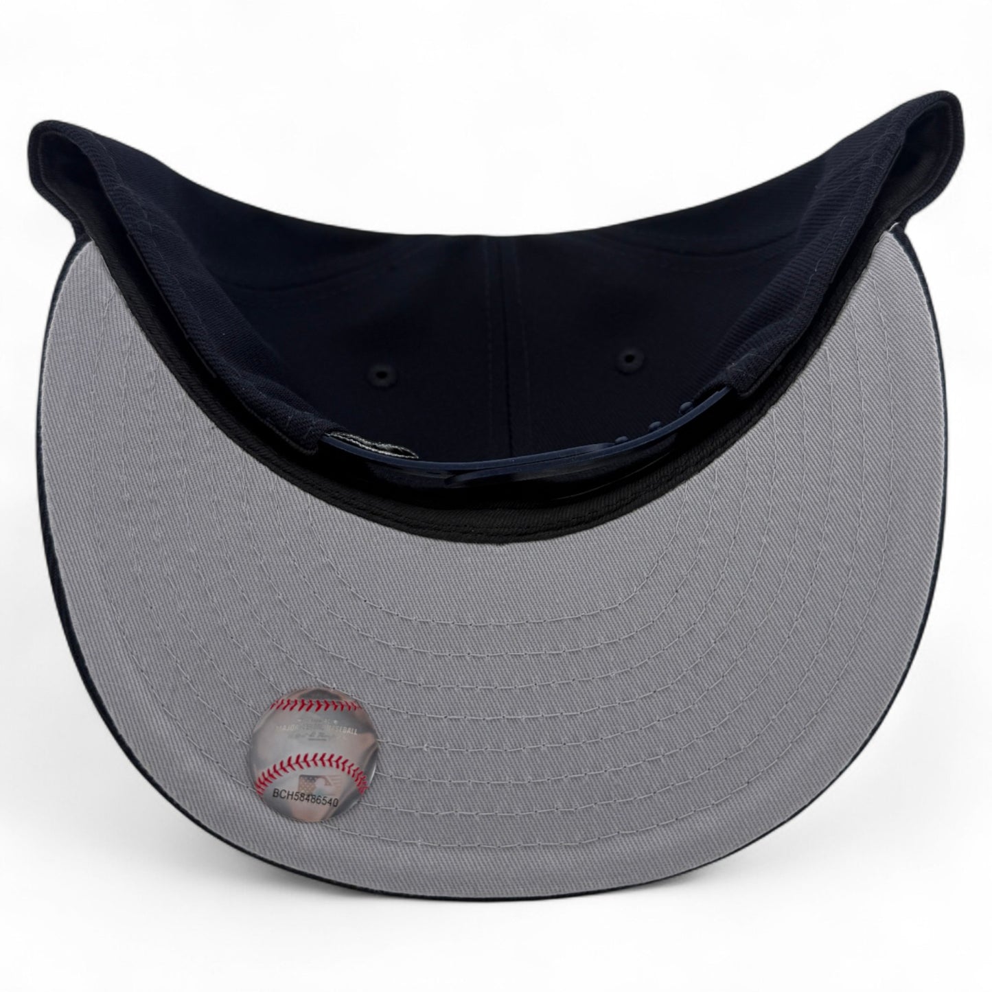 New Era New York Yankees MLB Sliced Logo Navy 9FIFTY Snapback Adjustable Hat Cap