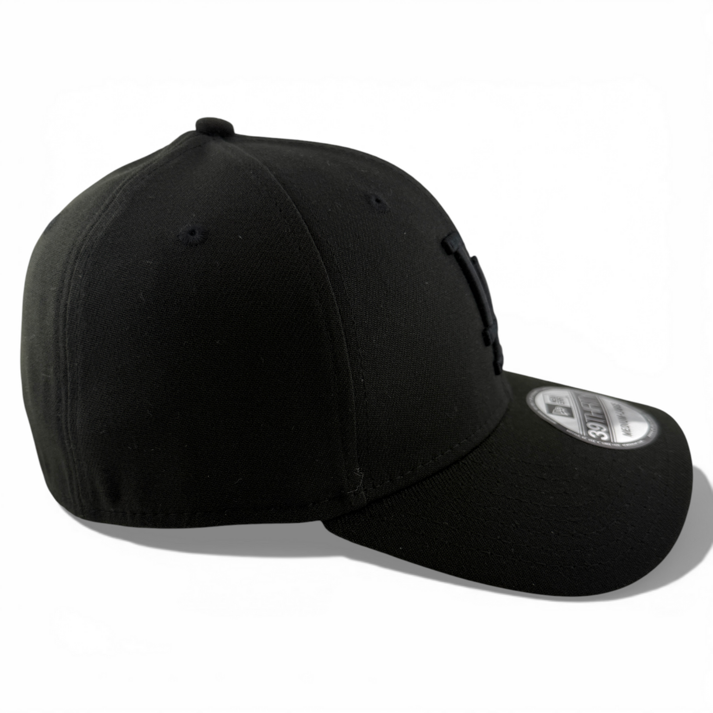 New Era Los Angeles Dodgers MLB All Blackout Blacked Out 39Thirty Flex Fit Hat