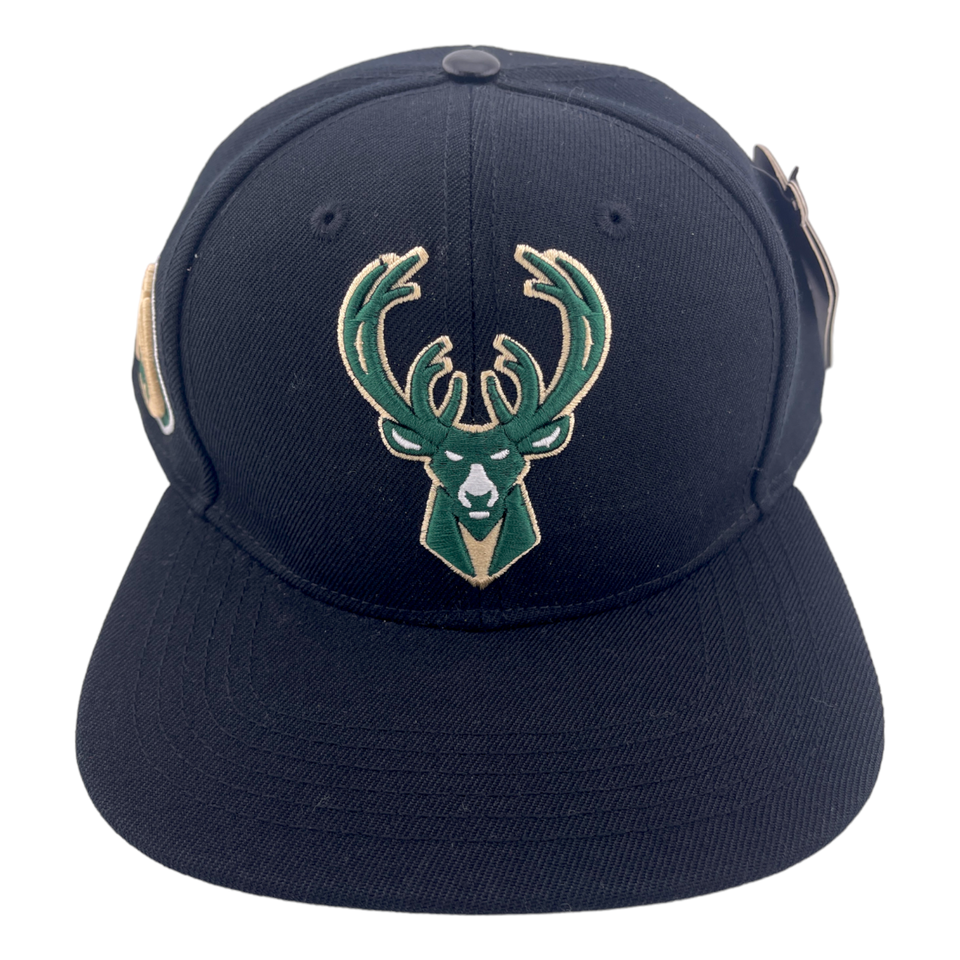 Pro Standard Milwaukee Bucks Stag Head Logo Side Patch Black UV Snapback Hat Cap